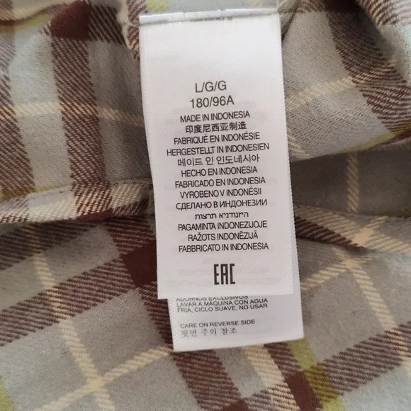 202. Marmot Doran Midweight Flannel Shirt | Color: Vetiver - Picture 8 of 9